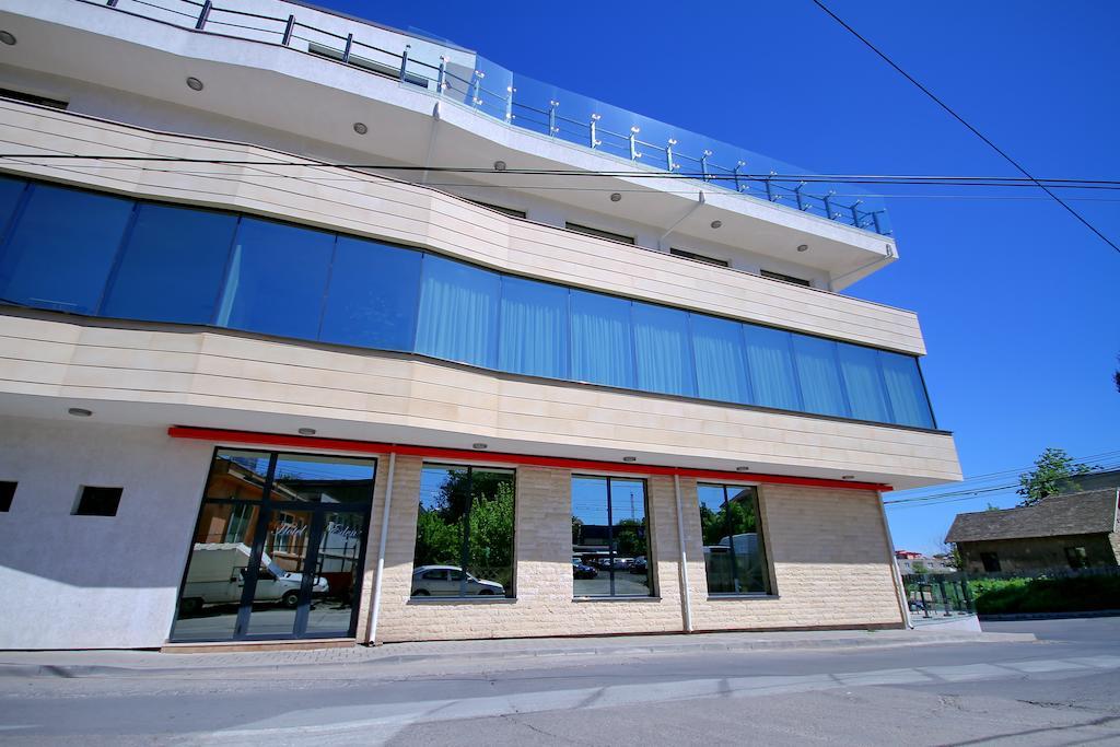 Hotel Eden Тулча Екстериор снимка